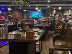-麦凯伦烧烤·精酿超级工厂店(金桥总店)