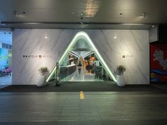 -上海虹桥中心爱琴海亚朵S酒店