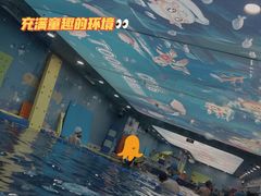 -龙格亲子游泳俱乐部(泊富中心)