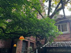 -古董花园(思南路42弄小区店)