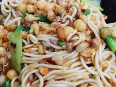 招牌豌杂面-丽影重庆小面(定西路店)