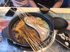 屋头经典鸳鸯锅-屋头串串(沁水路店)
