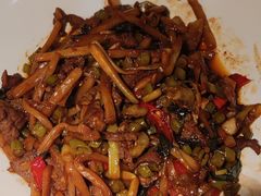 桂林酸笋紫苏炒牛腱-桂小厨广西菜(印象城店)