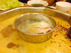 -山城年华老火锅(玉林店)