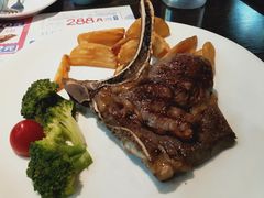 战斧牛排-酷公社·榴莲披萨(太原街店)