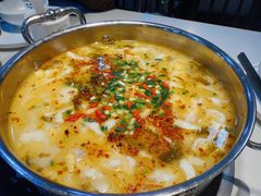 -德林酸菜鱼火锅(南丹店)