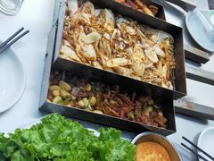 -老三李村河底戳子肉(总店)