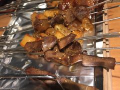 -喝丢一只鞋海鲜烧烤·海肠捞饭(东关街店)