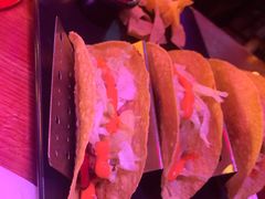 -鲨鱼美式餐厅酒吧Sharky