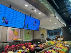 -每日新鲜水果吧(芮欧百货店)