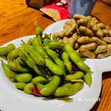 乌鲁木齐探店｜乌鲁木齐店夏天来了可以吃小龙虾哈啤酒啦！！！