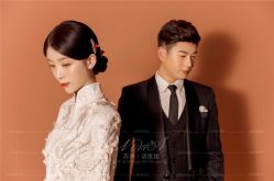 -易摄影婚纱摄影工作室