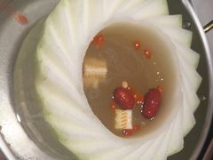 -得意咚瓜·顺德鱼生·冬瓜火锅(深圳首店)