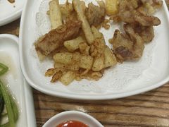 -裕记烧腊连锁餐饮(国商分店)