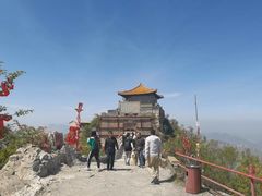 -鸡鸣山旅游风景区