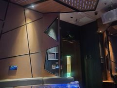 -K+全国连锁KTV(绿地缤纷天地店)