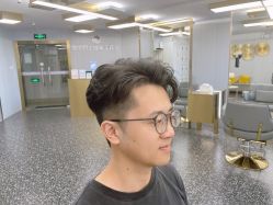-即型男士理发工作室