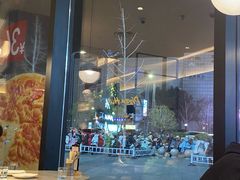 -必胜客(尹山湖歌林公园店)