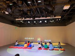 -小鸡哆哆故事屋·儿童乐园(嘉里城店)