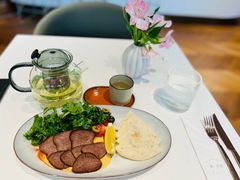 -潮一不贰·法式甜品·生日蛋糕·西式简餐(外滩店)