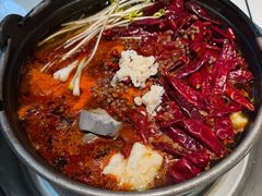 -扎起市井老火锅(乐山总店)