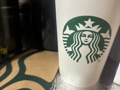 -星巴克臻选(北京太阳宫凯德店)