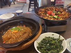 -富正毅三下锅·湘西韵味(天门山索道店)