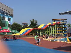 -沈阳龙润夏宫温泉水乐园
