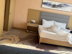 -兴芮温泉度假区