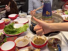-毛辣果·贵州红酸汤牛肉火锅(西单店)