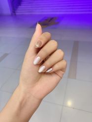 -花系美·美甲美睫精品店