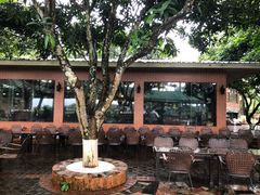 -侯臣咖啡文化村