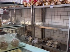 -白玉兰食品甜凤店(合生汇店)
