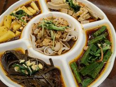 -令氏家外家周礼食府(桥南店)