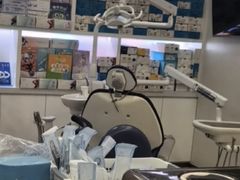 -维乐口腔·埃齐门诊(静安店)