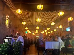 -Lanterns Vietnamese Restaurant