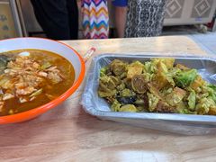 -二钢串叔麻辣烫(华龙大厦店)