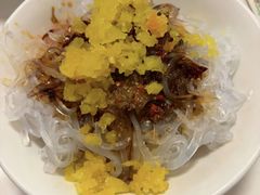 -舟舟刮凉粉