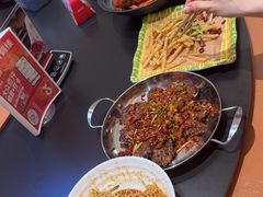 -肥肥虾庄·金牌油焖大虾(汉口城市广场店)