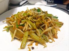 -闫府私房菜(恒隆店)