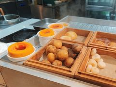 -晶丽香榭自助餐(南京大饭店)