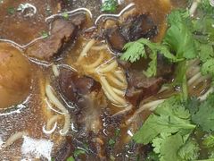 -小马牛肉面·牛骨熬制(南京博物院店)