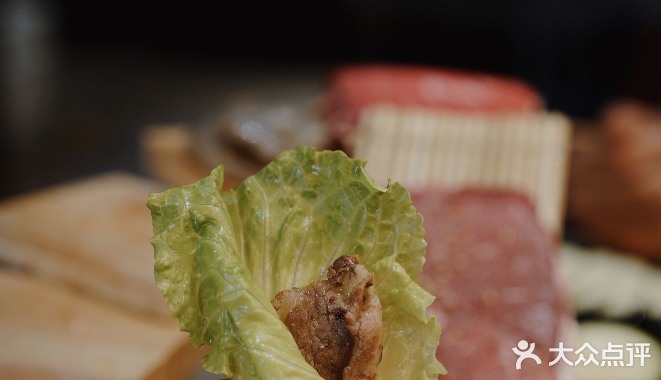 江汉路美食—一家有十几年历史的烤肉店