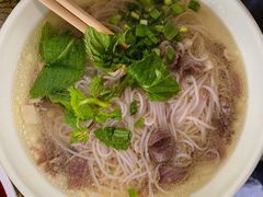 -啊墨江牛烂烀米线