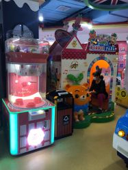 -开心哈乐儿童主题乐园(孙河易事达店)