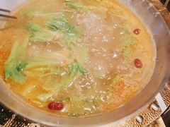 -辣伍鲜毛肚老火锅(元一店)