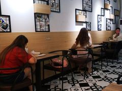 大堂-牛纽塔·牛人堡(群众路店)