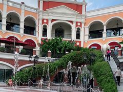 -佛罗伦萨小镇广佛名品奥特莱斯(疏港路店)