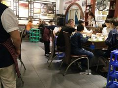 大堂-颜氏双江清水鱼一养身火锅(磁器口店)