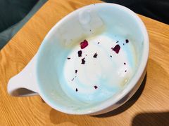 -ZING COFFEE 镜咖啡